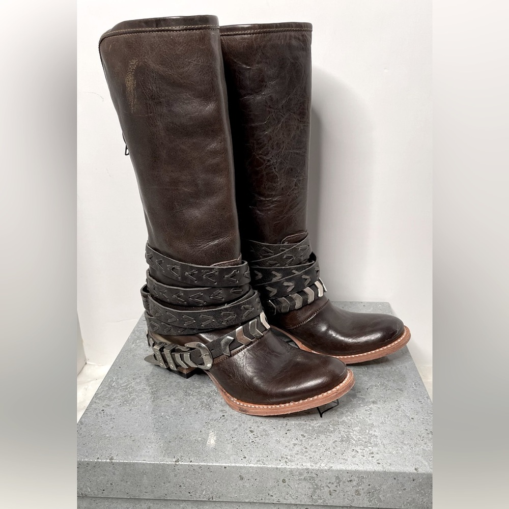 NEW FREEBIRD DANTE SIZE 6